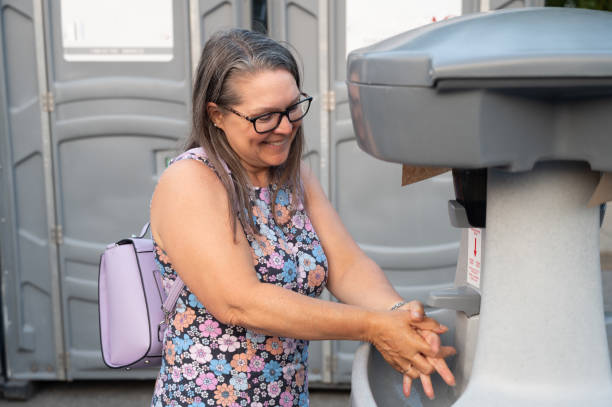Best Portable restroom trailer rental  in Monrovia, MD